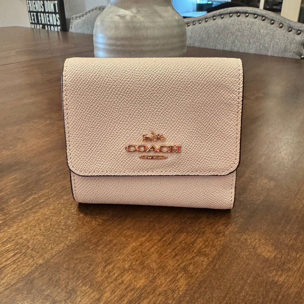 Coach Small Leather Trifold Wallet with Floral Cluster Print Interior CH604